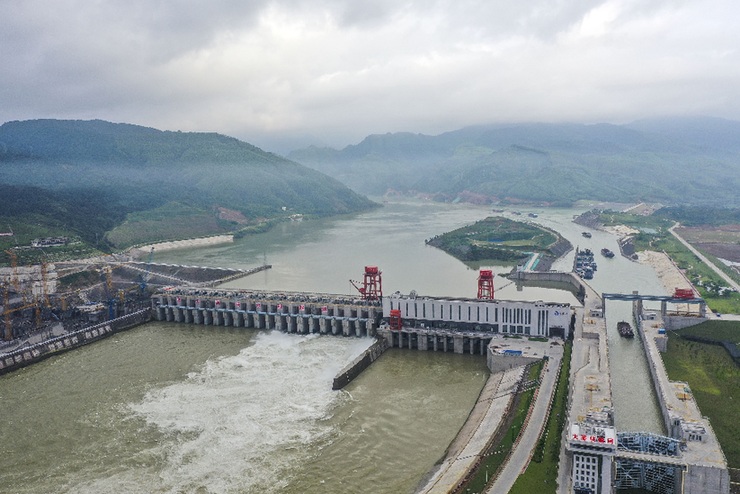 百舸爭流競西江&mdash;&mdash;廣西&ldquo;黃金水道&rdquo;建設(shè)助力東西部聯(lián)通