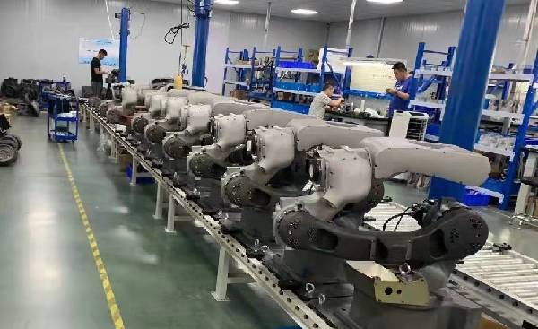 國產(chǎn)機器人成長快速&ldquo;堵點&rdquo;待解