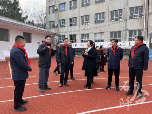 貴州省農業(yè)農村廳和新華社貴州分社聯(lián)合調研組到石阡調研指導工作