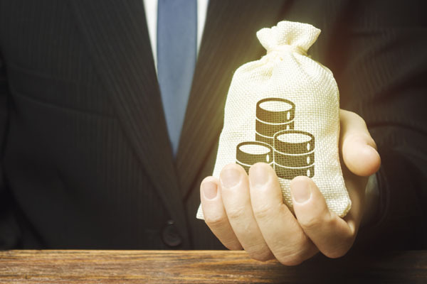 &ldquo;破銅爛鐵&rdquo;換補(bǔ)助　條件不夠錢開(kāi)路