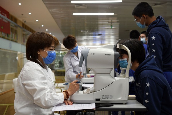 近視防控產(chǎn)品&ldquo;眼花繚亂&rdquo;　安全有效誰(shuí)來(lái)保證？