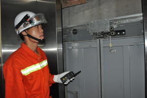 電梯&ldquo;吃人&rdquo;慘劇頻發(fā)暴露維保市場(chǎng)黑洞