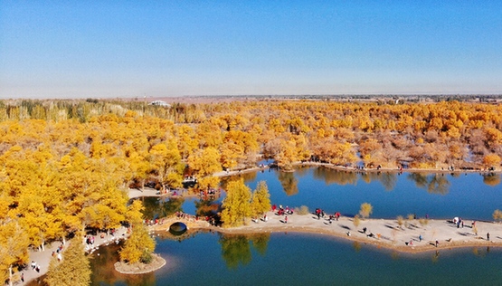 甘肅創(chuàng)新國資運(yùn)營模式為旅游產(chǎn)業(yè)&ldquo;輸血&rdquo;