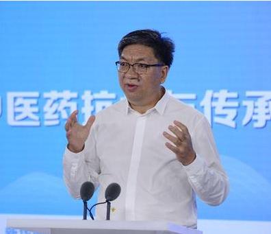 廣譽遠郭家學：中醫(yī)藥抗疫發(fā)揮了中流砥柱作用 將迎百年發(fā)展拐點