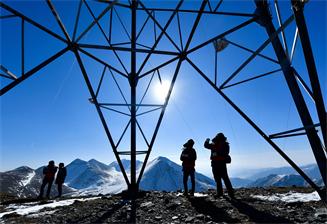 揚(yáng)鞭奮蹄　央企工作會亮&ldquo;十四五&rdquo;任務(wù)書